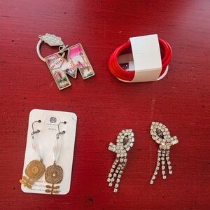 Assorted Jewelry and Accessories Set